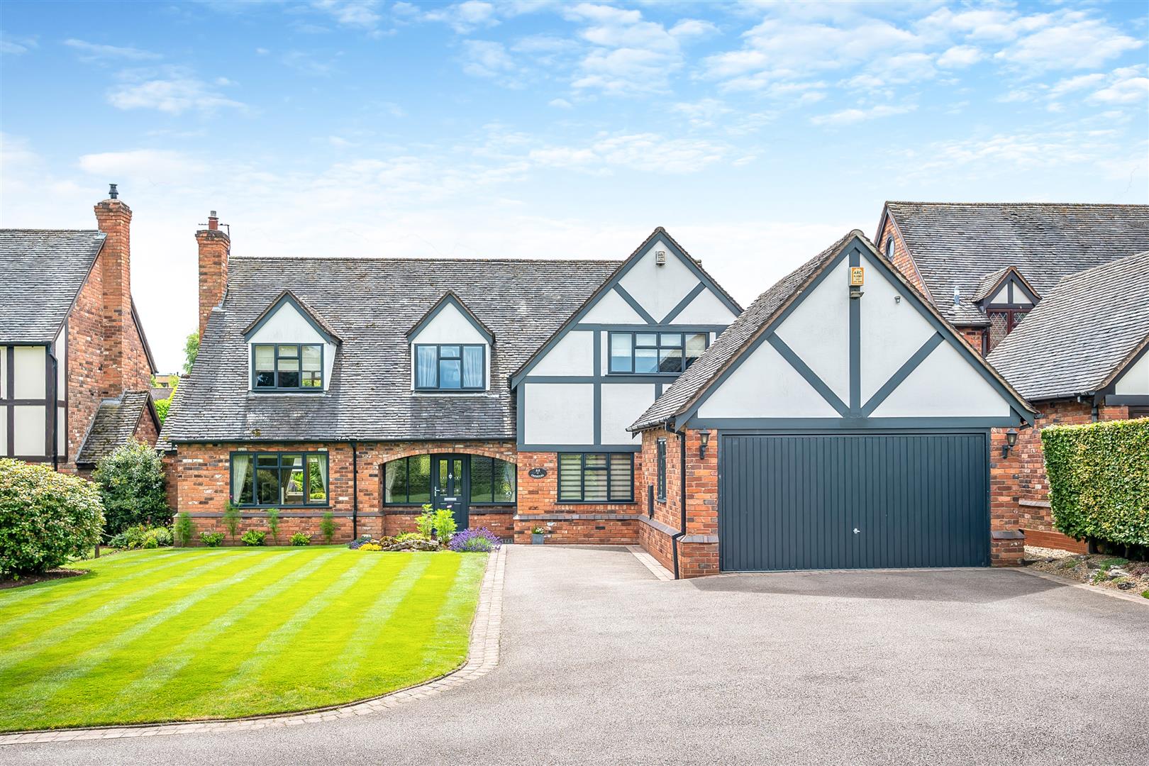 33 Aldridge Road, Little Aston, B74 3BQ Aston Knowles